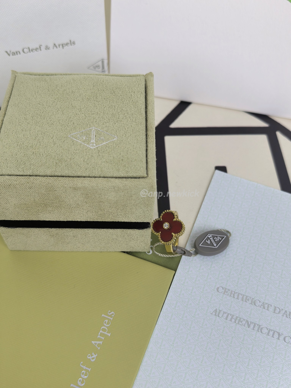 Vintage Alhambra Ring (4) - www.newkick.vip